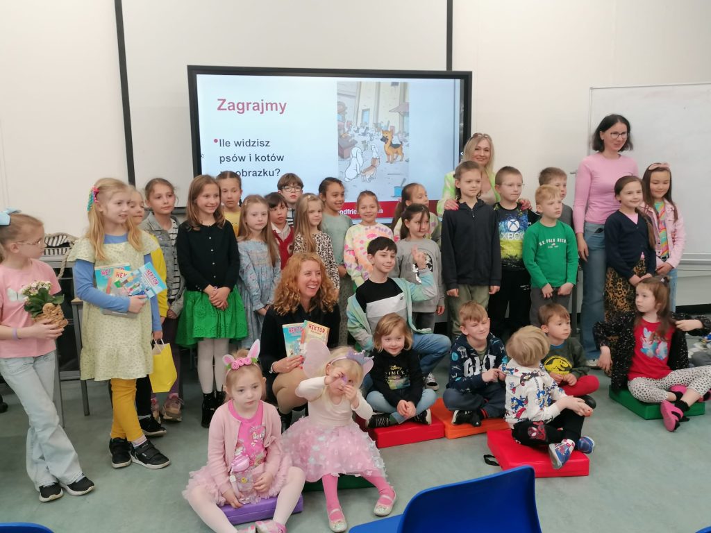 Z psem Hektorem o bezpieczeństwie w sieci, empatii i rozwijaniu wyobraźni