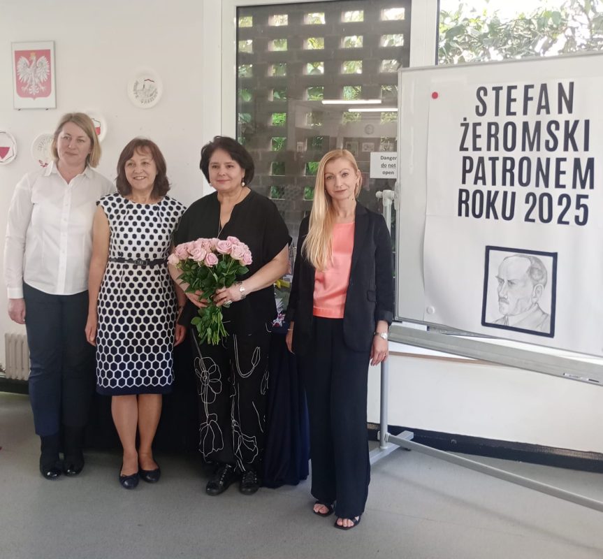 Finałowa gala konkursu na lapbook o życiu i twórczości Stefana Żeromskiego z gościem honorowym-panią prof. Katarzyną Zechenter